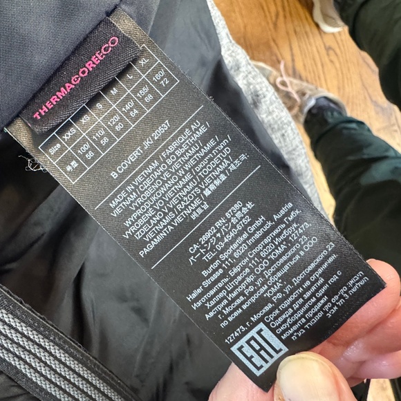 BURTON Covert YOUTH XL Snowboard/ski JACKET - Black/Heathered Grey - EUC! - Picture 5 of 6